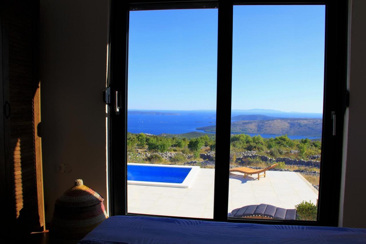 Villa Zlatno Sunce In The Hills Near Trogir Vrsine Екстериор снимка